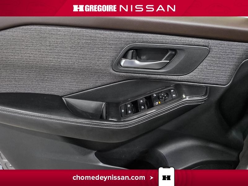 2021 Nissan Rogue Grey Laval - photo #13