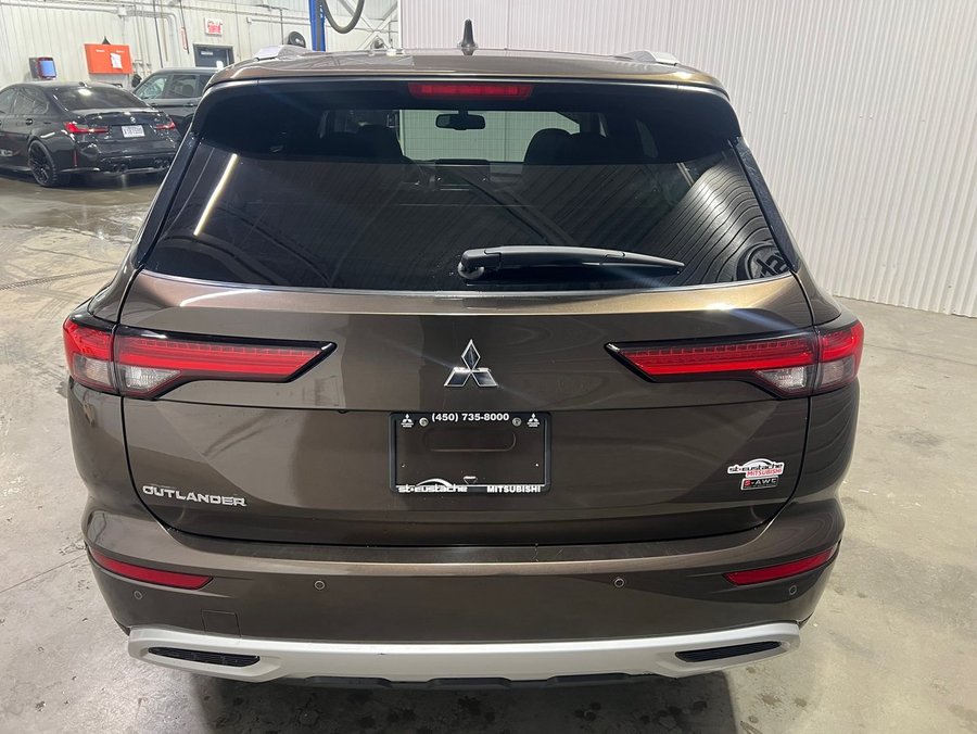 Mitsubishi Outlander SEL**S-AWC**TAUX À PARTIR 0.9%**TOIT OUVRANT**CUIR 2022 Noir