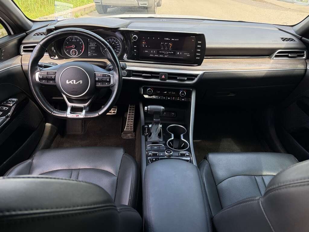 2022 Kia K5 White Gatineau - photo #15