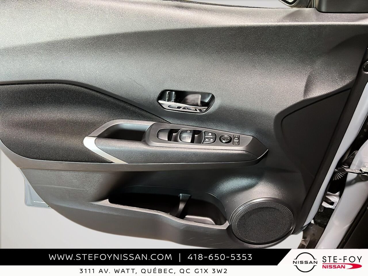 Nissan KICKS PLAY SV TA 2025 Gris Ste-Foy - photo #10