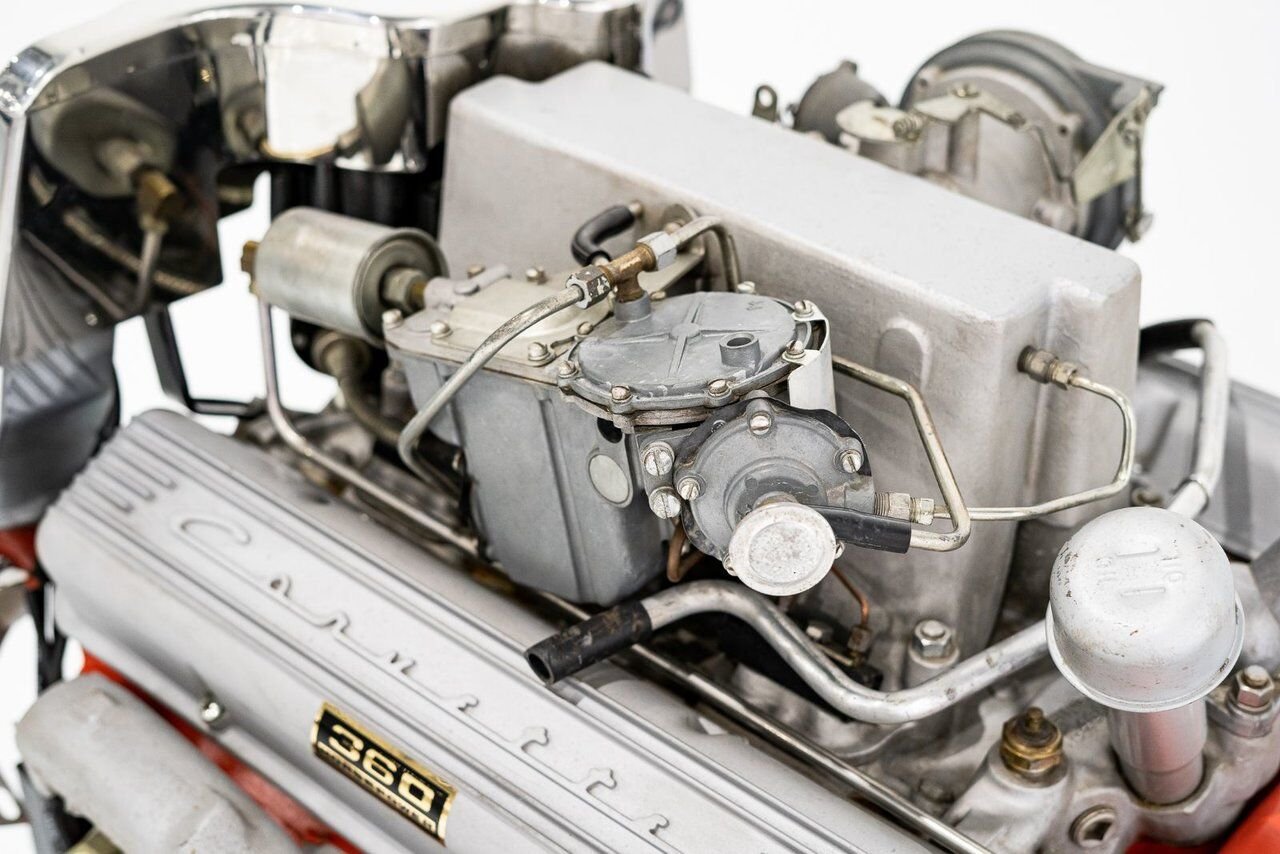 1962 Chevrolet 327/360HP PRIX EN USD | Fuelie Original Factory Motor never installed or stamped Montreal - photo #16