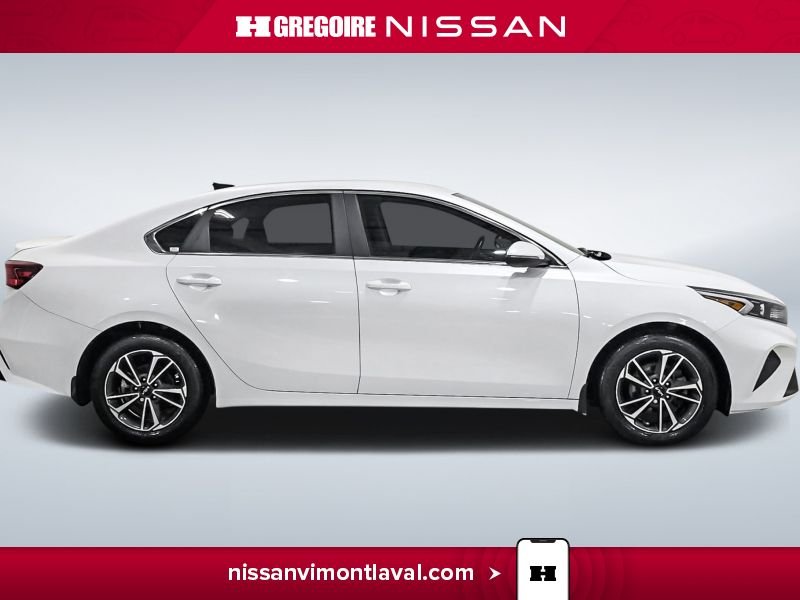 2023 Kia Forte White Saint-Eustache - photo #10