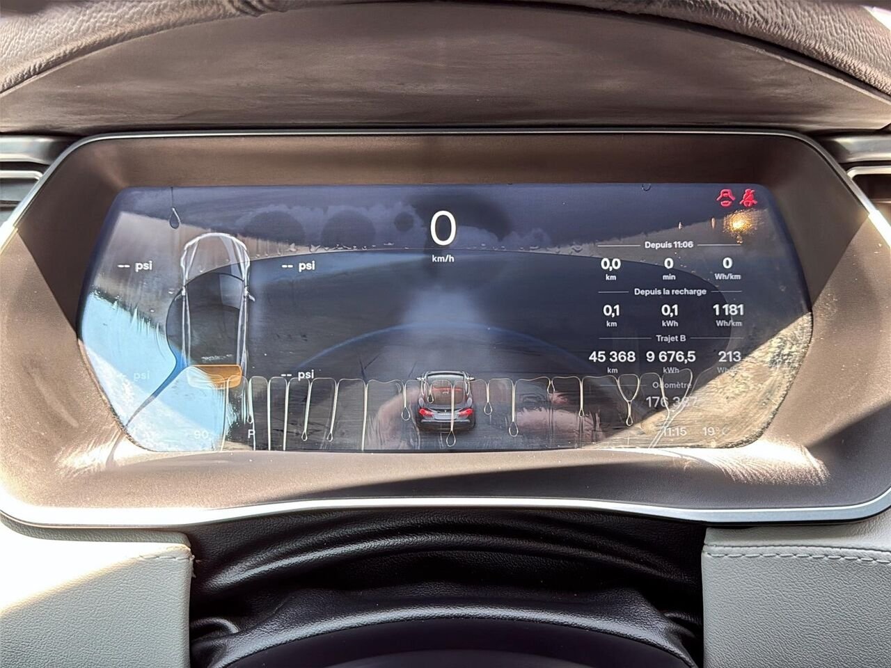 2015 TESLA MODEL S S Grey Saint-Hyacinthe - photo #11
