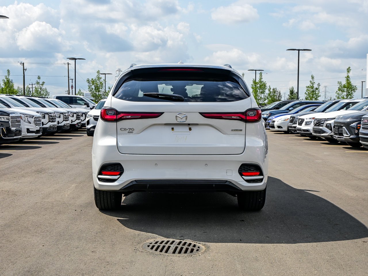 2025 Mazda CX-70 MHEV GT AWD White Sherwood Park - photo #11