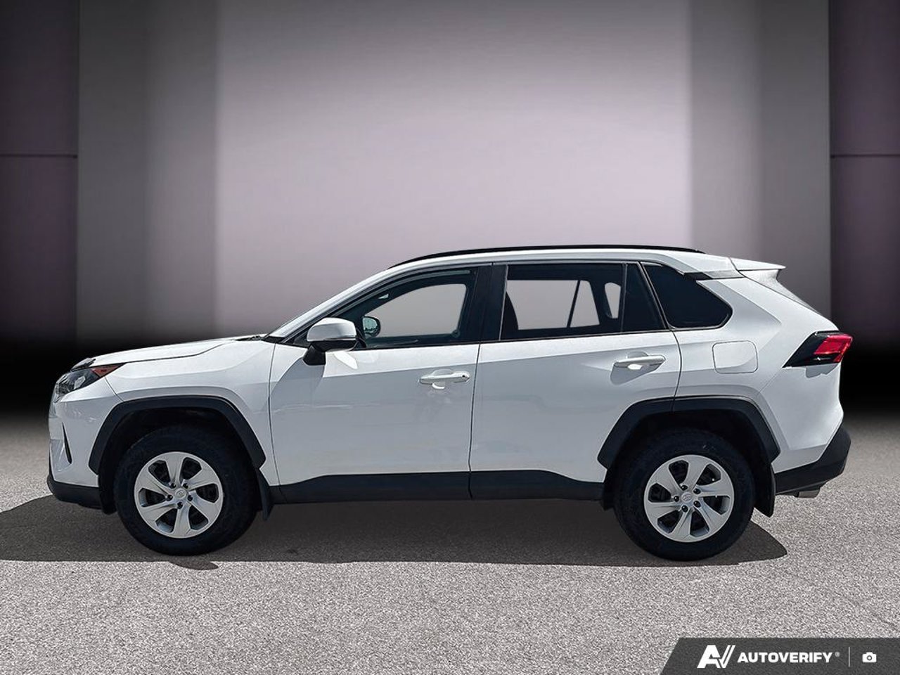 Toyota RAV4 2T3Z1RFVXMW184652 2021 Blanc Mirabel - photo #1