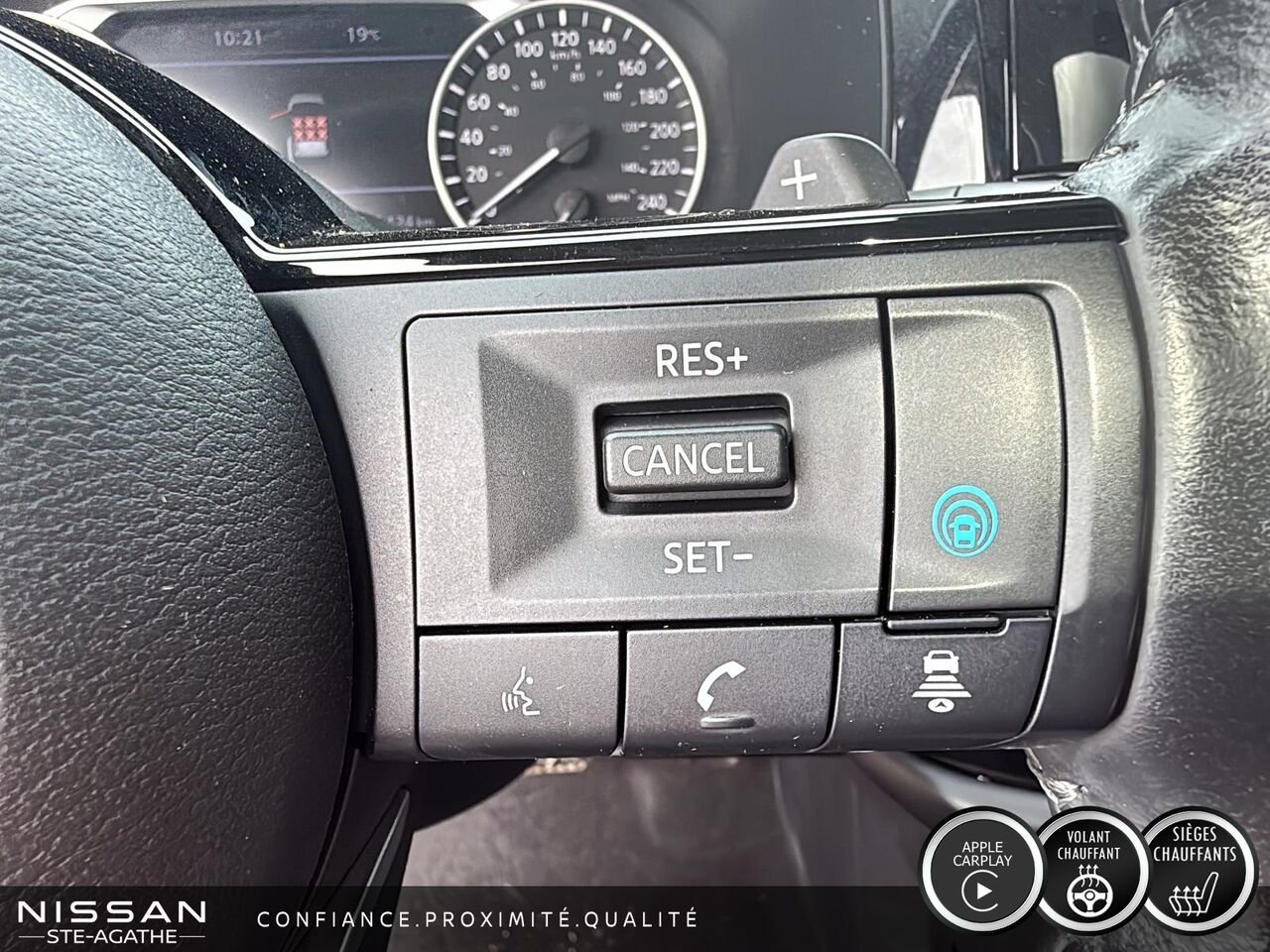 Nissan Pathfinder 2022 Noir Ste-Agathe des Monts - photo #17