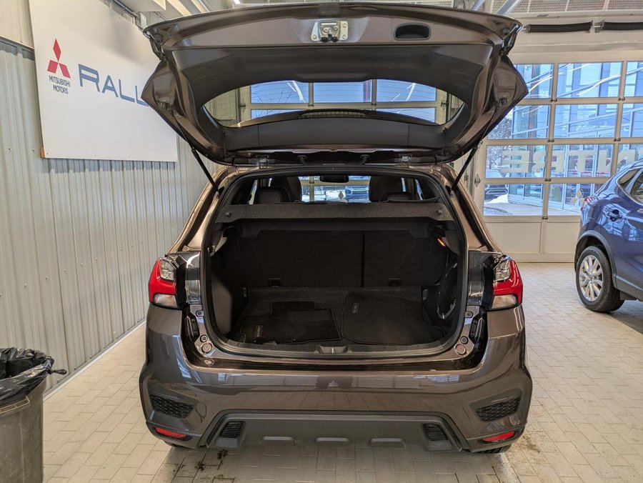 2025 Mitsubishi RVR GT AWC Brown