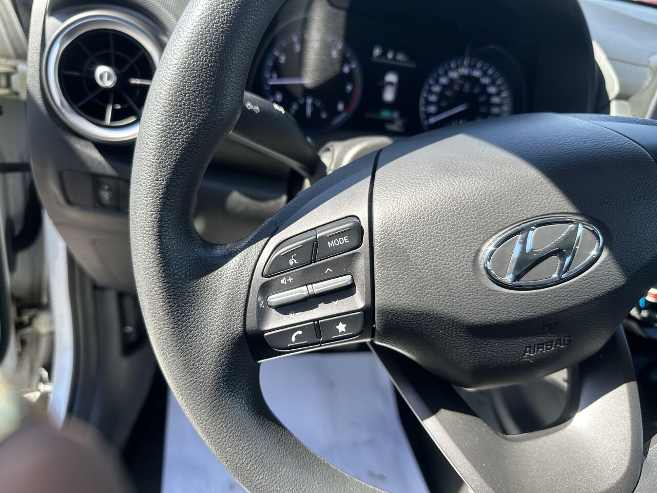 2022 HYUNDAI KONA SE 2.0L Essential TA Ottawa & Gatineau - photo #5