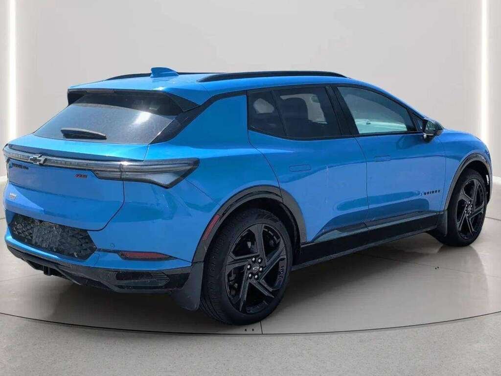 2024 Chevrolet Equinox Blue Gatineau - photo #4