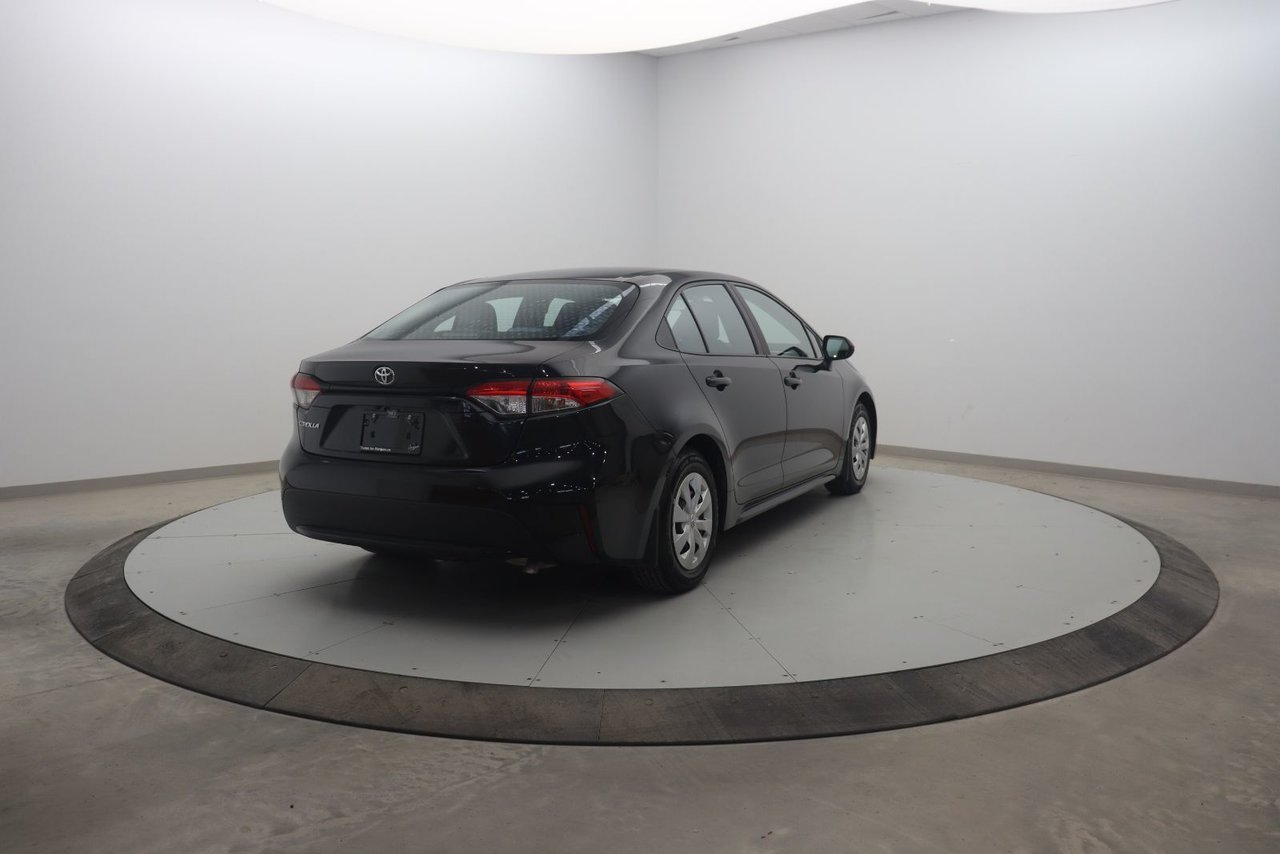 Toyota Corolla NIV 5YFBPRBE3LP138711 2020 Noir Baie-Comeau - photo #3