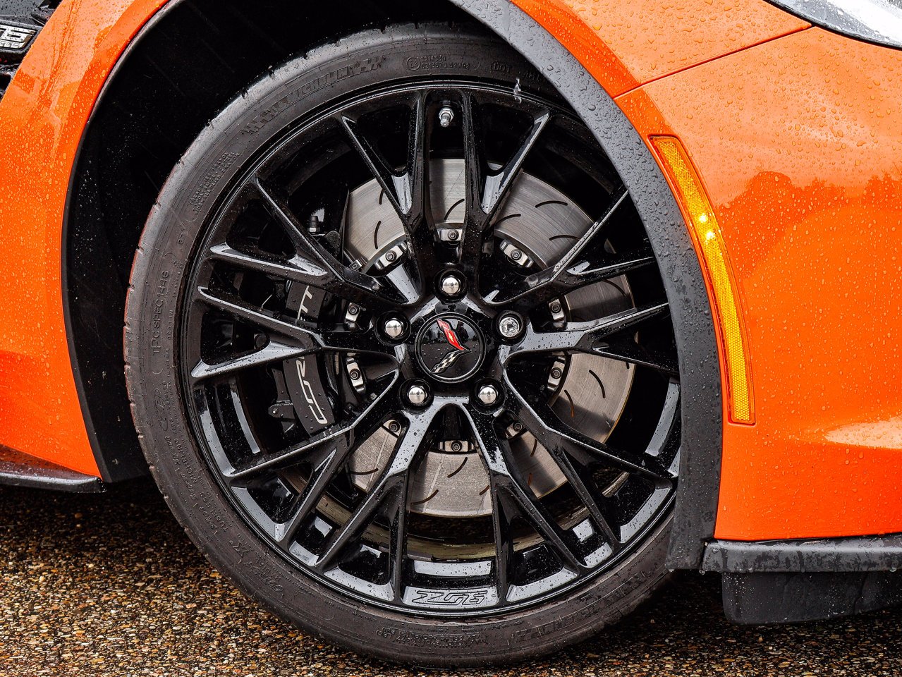 2019 Chevrolet Corvette 2dr Z06 Cpe w/1LZ Orange Sherwood Park - photo #5