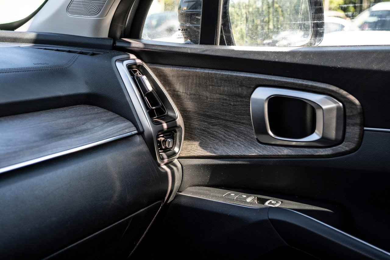 Kia Sorento 2023 Gris Gatineau - photo #18