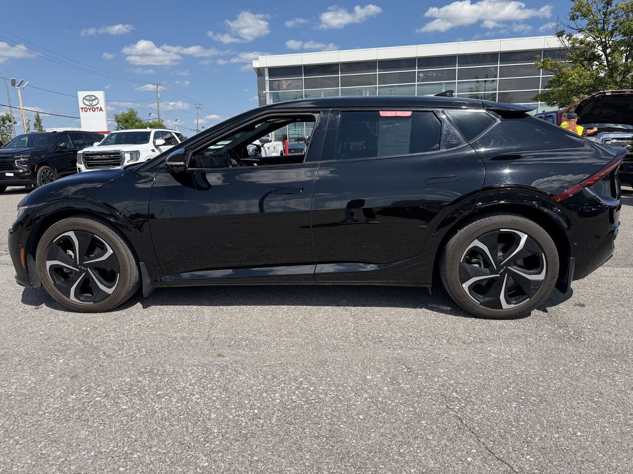 KIA EV6 GT LINE Land TI avec ensemble GT-Line 1 2024 Noir Gatineau - photo #14