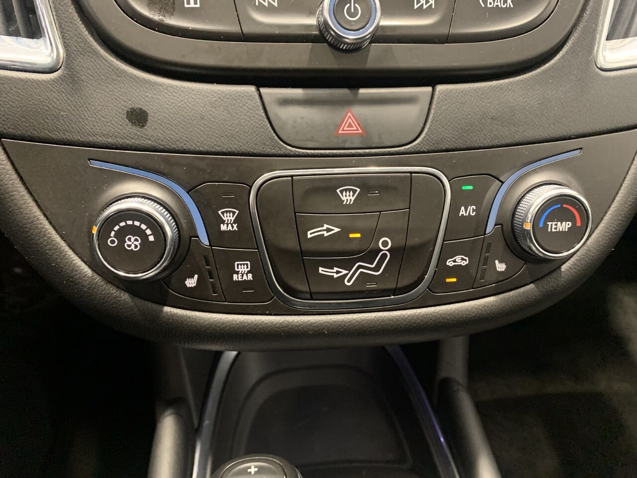Chevrolet Malibu MALIBU LT 2017 Bleu Châteauguay - photo #31
