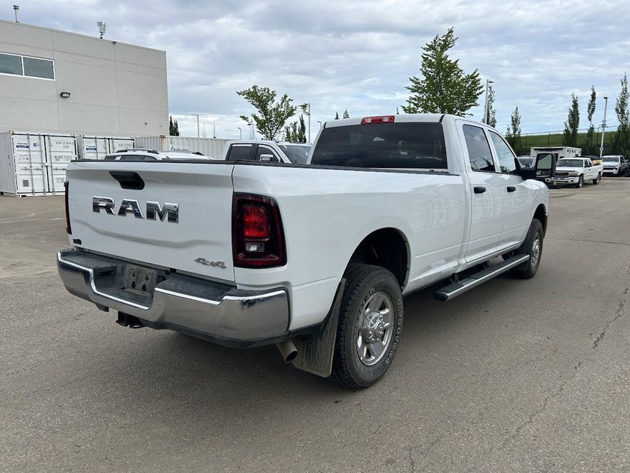 2025 Ram 2500 2025 White