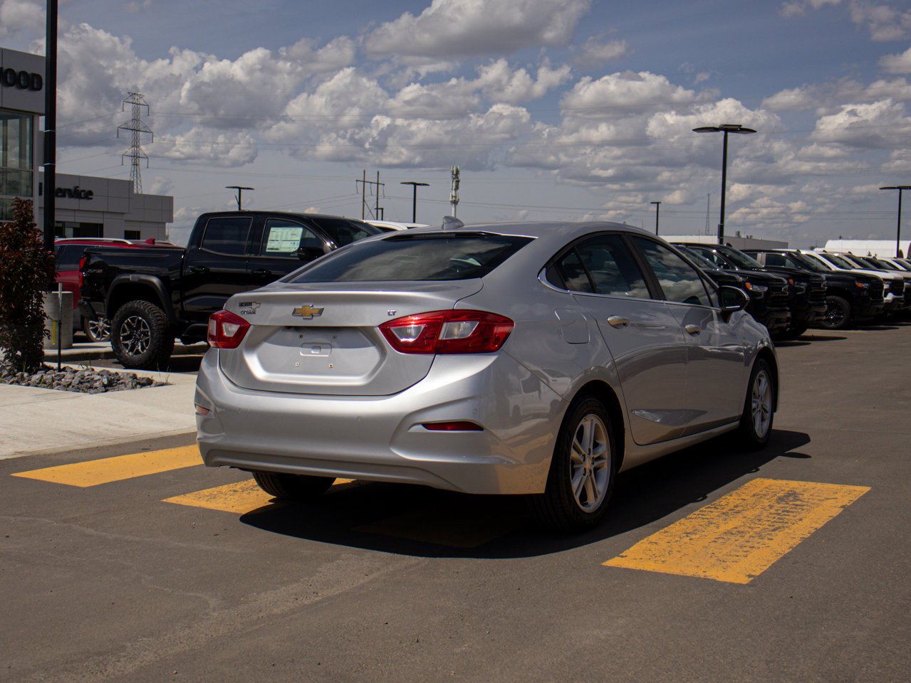 2017 Chevrolet Cruze 4dr Sdn 1.4L LT w/1SC Grey Sherwood Park - photo #9