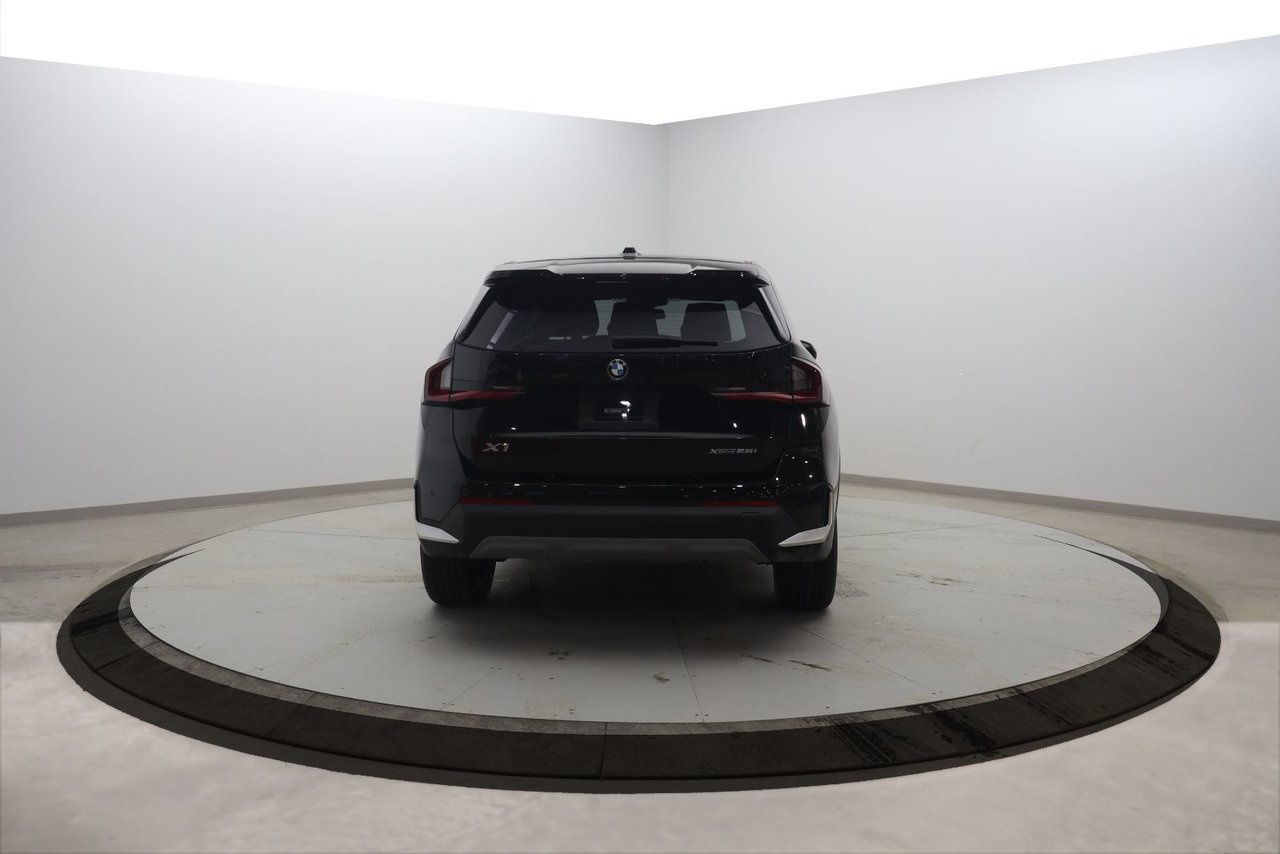 BMW X1 NIV WBX73EF0XS5166643 2025 Noir Chicoutimi - photo #4