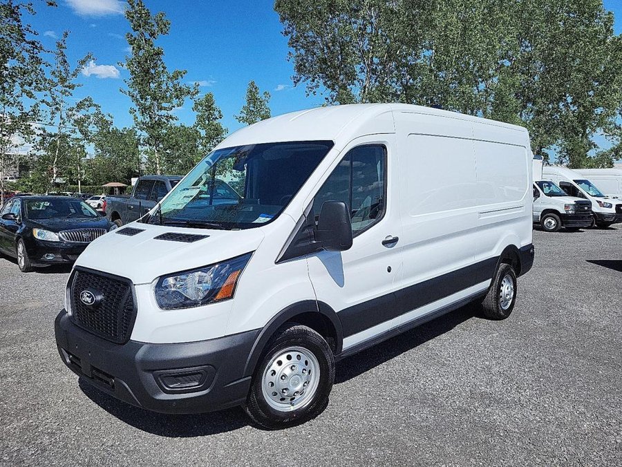 2026 Ford Transit Cargo Van 2026 Oxford White