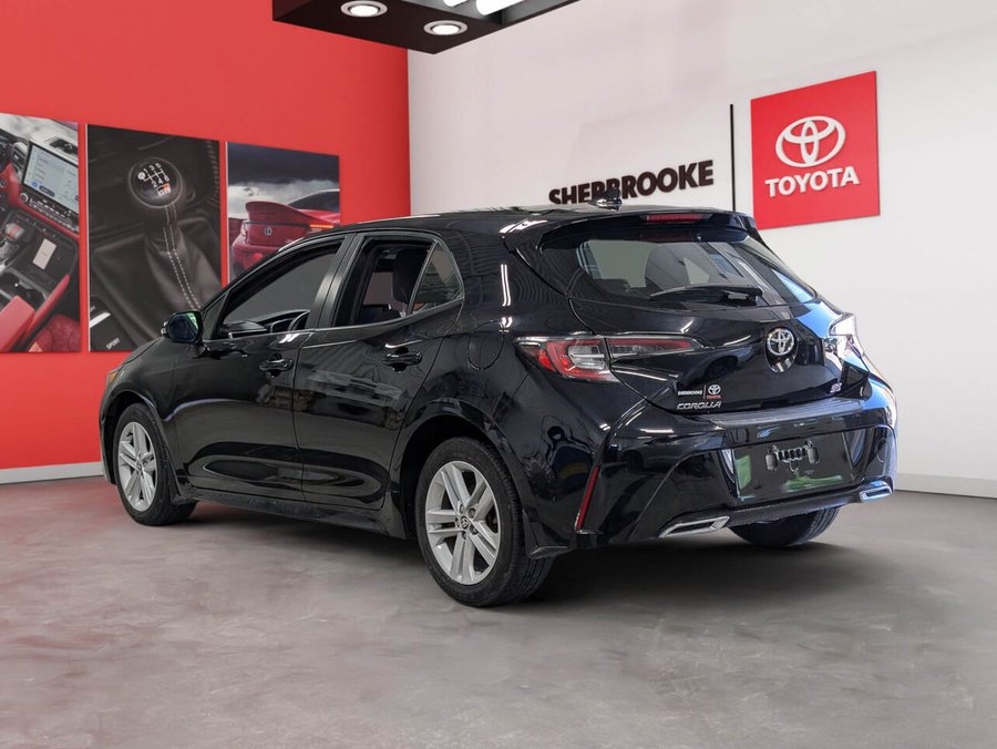 Toyota Corolla à hayon 2022 2022 Noir minuit métallisé
