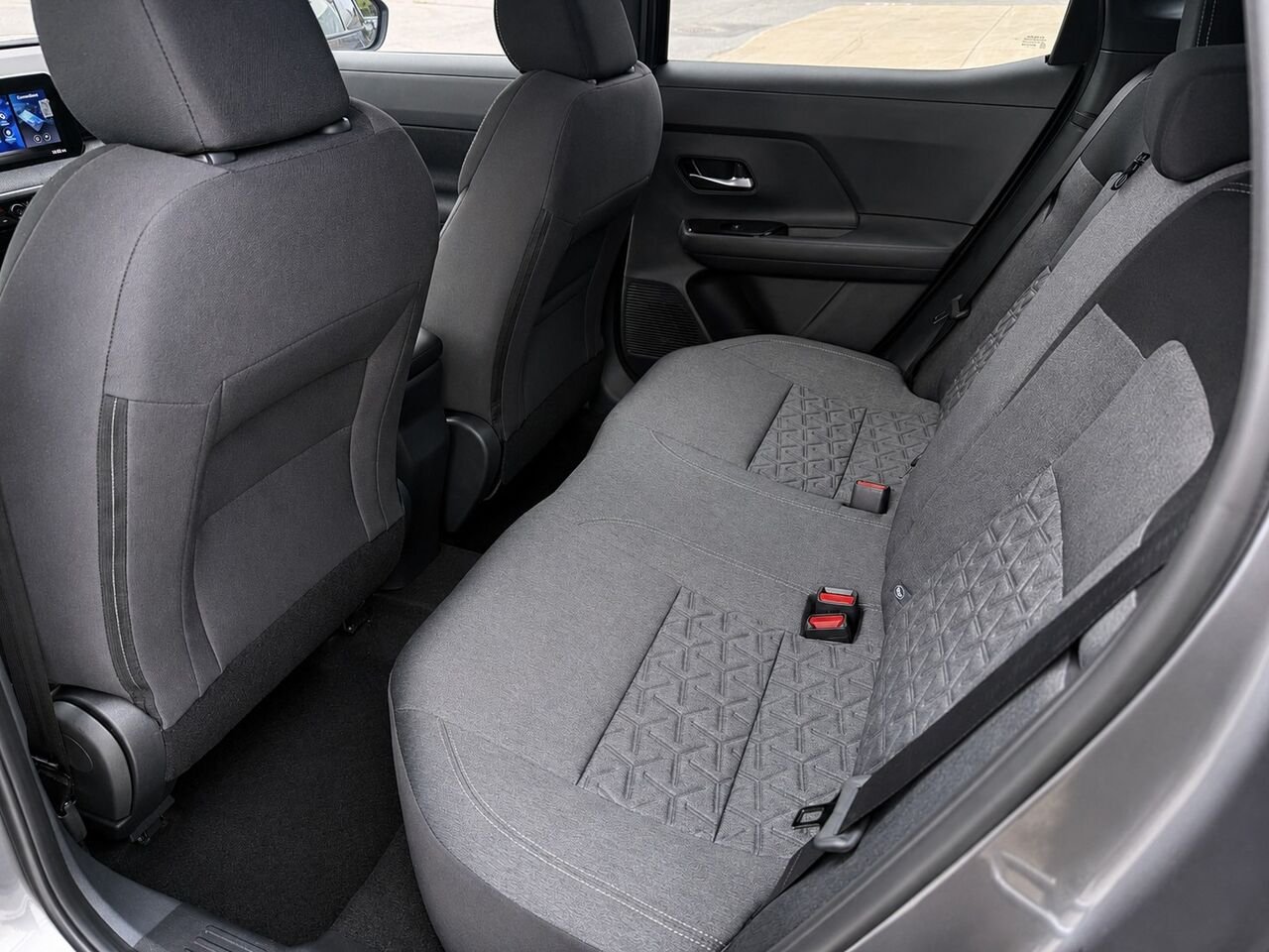 NISSAN Kicks KICKS SV PRIVIL GE 2026 Gris poudre métallisé Châteauguay - photo #15