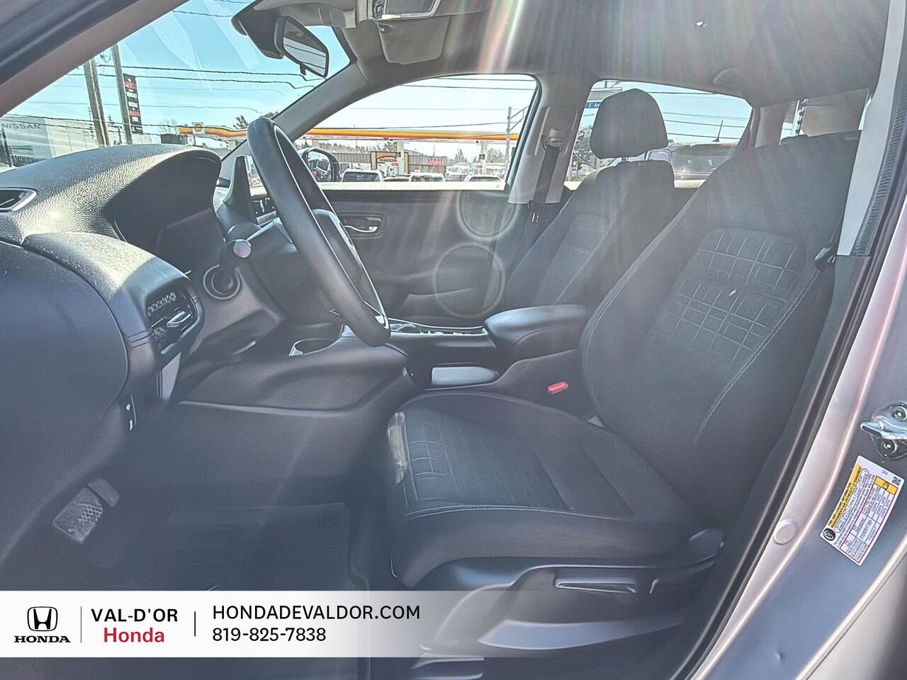 2025 Honda HR-V LX AWD Silver Val-d'Or - photo #6
