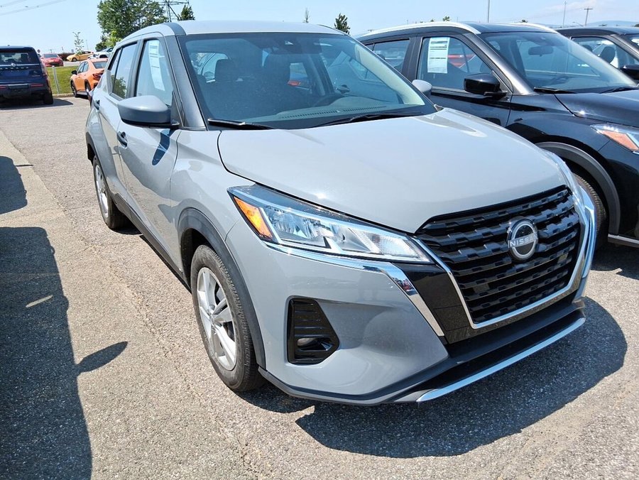 2024 Nissan Kicks S TA 2024 Grey