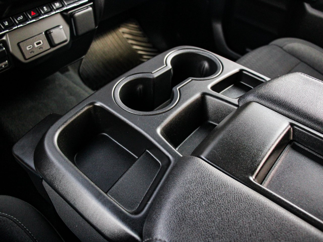 2024 Chevrolet Silverado 2500HD 4WD Crew Cab 159 Custom White Sherwood Park - photo #23