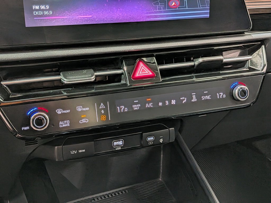 Kia Niro EV Wind FWD 2025 Bleu Val-David - photo #25