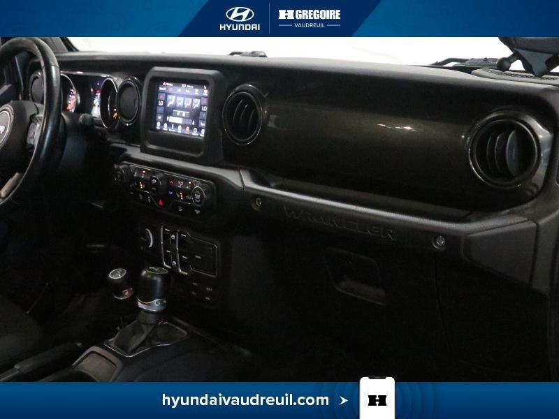 2019 Jeep Wrangler Unlimited Grey Laval - photo #34