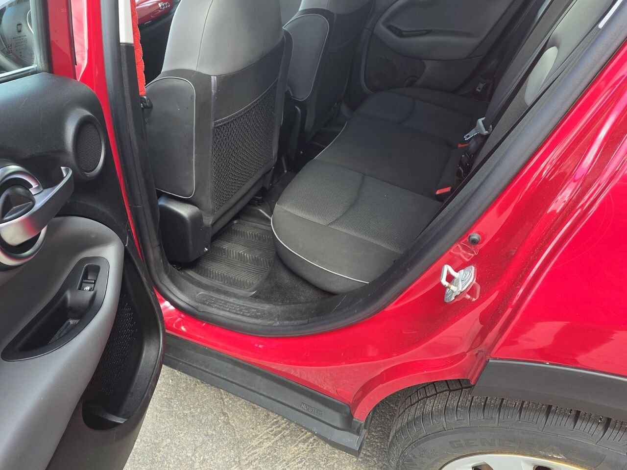 2016 fiat 500x Red  - photo #9