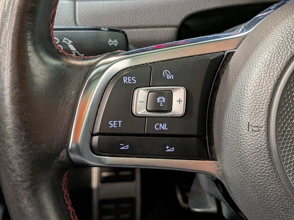 Volkswagen Golf GTI Autobahn 5-door Manual 2018 Gris Val-David - photo #13