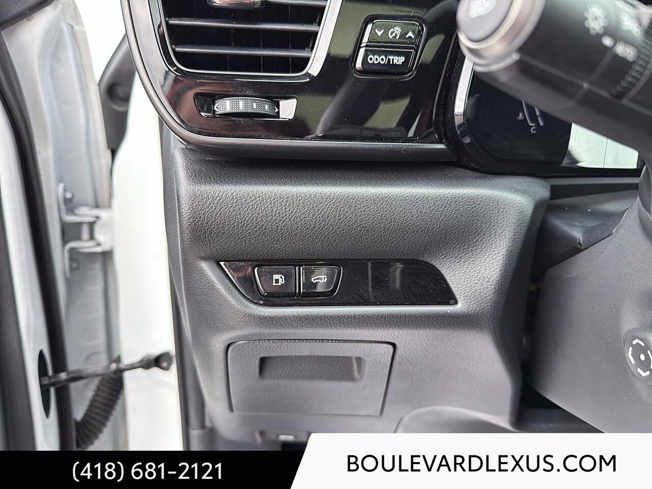 Lexus NX 19880A 2024 Blanc Québec - photo #12