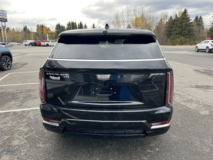 Cadillac Escalade IQ Luxe 1 4 portes TI 2025