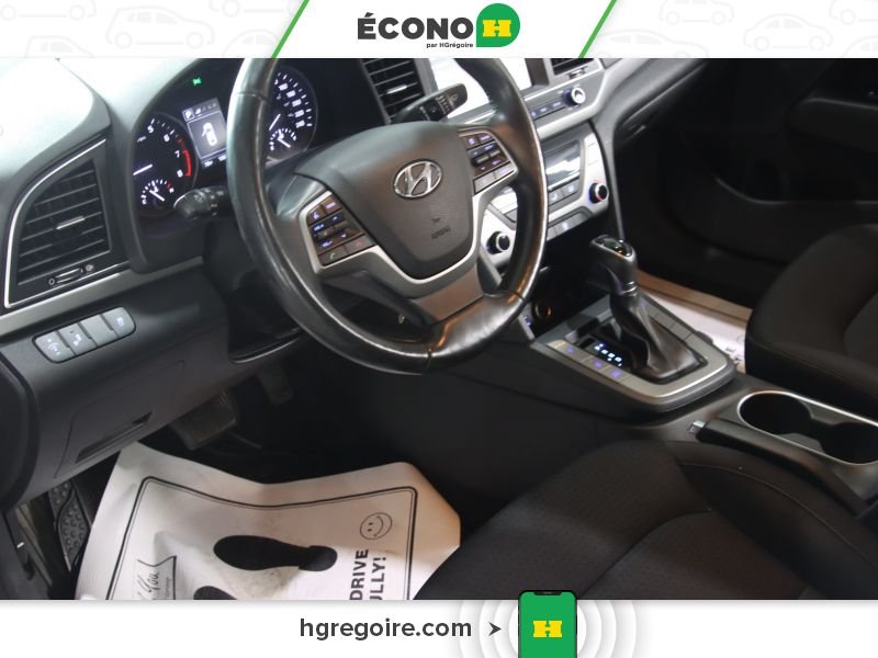 2017 Hyundai Elantra White Laval - photo #16