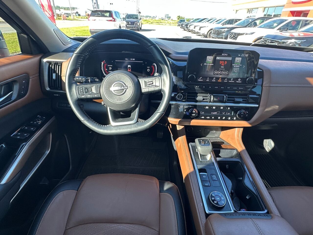 2022 NISSAN PATHFINDER PLATINUM PATHFINDER PLATINUM White Matane - photo #12