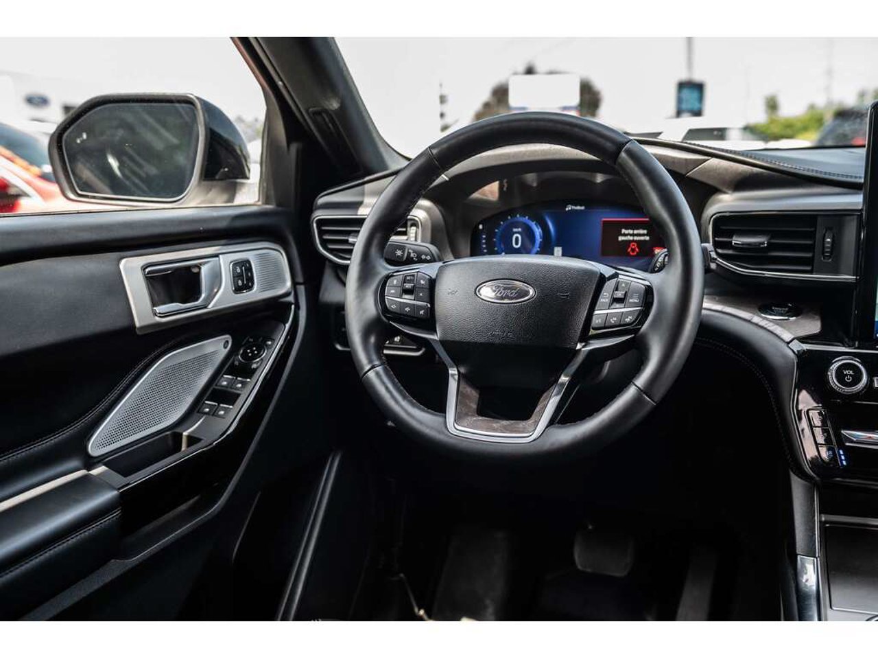 Ford Explorer 2023 Blanc Sainte-Julienne - photo #35