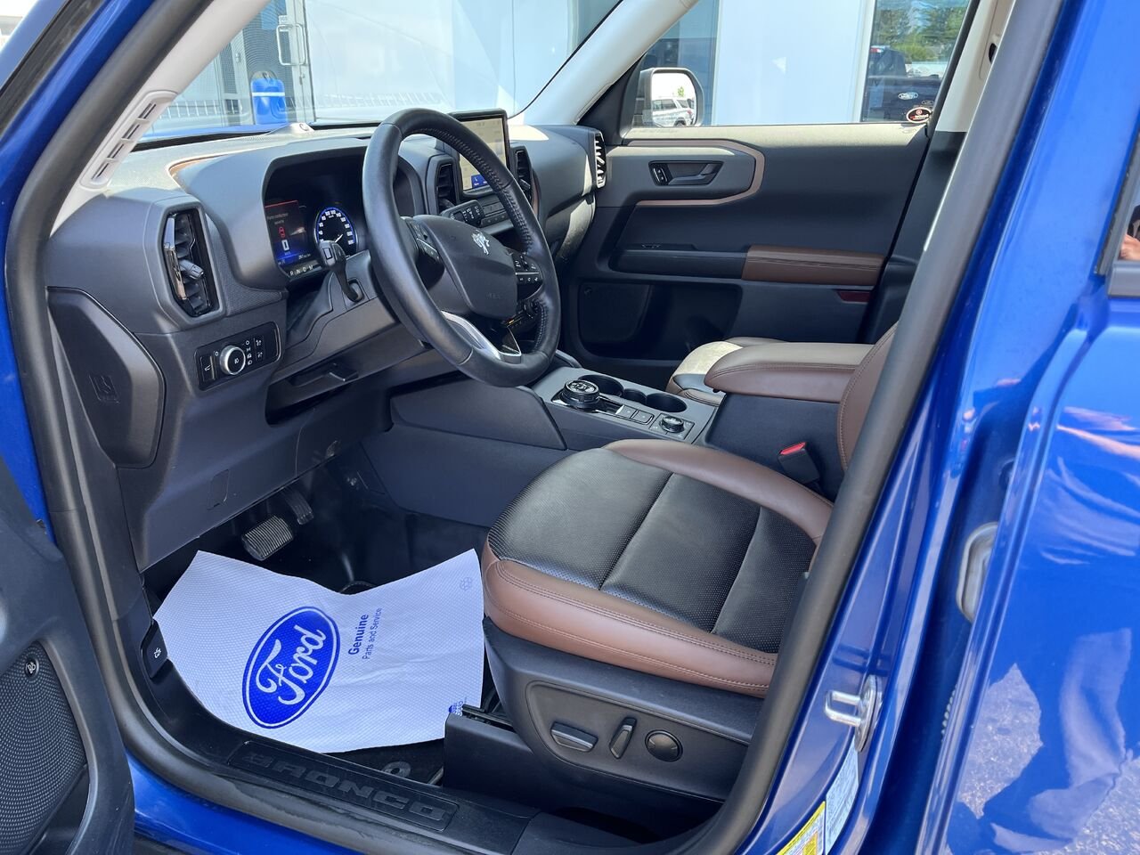 2023 Ford Bronco Sport Blue Mont-Laurier - photo #9