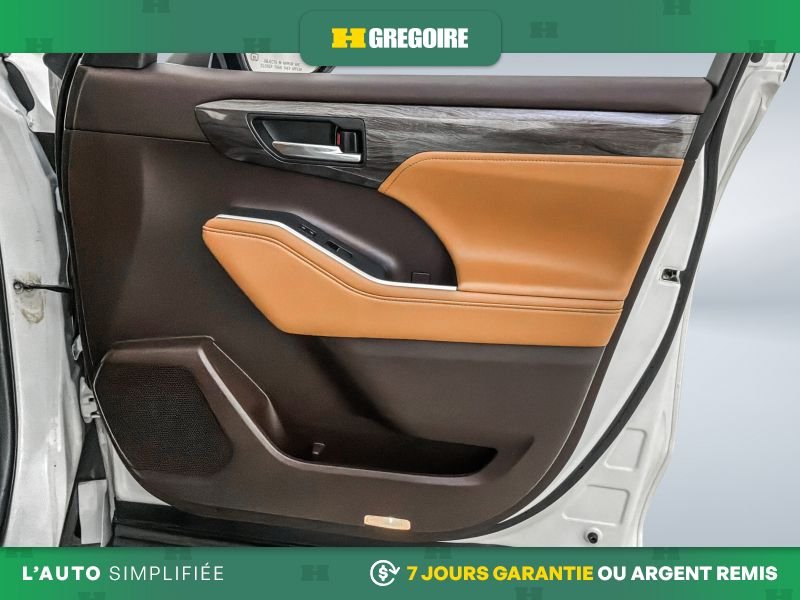 2022 Toyota Highlander Saint-Eustache - photo #36