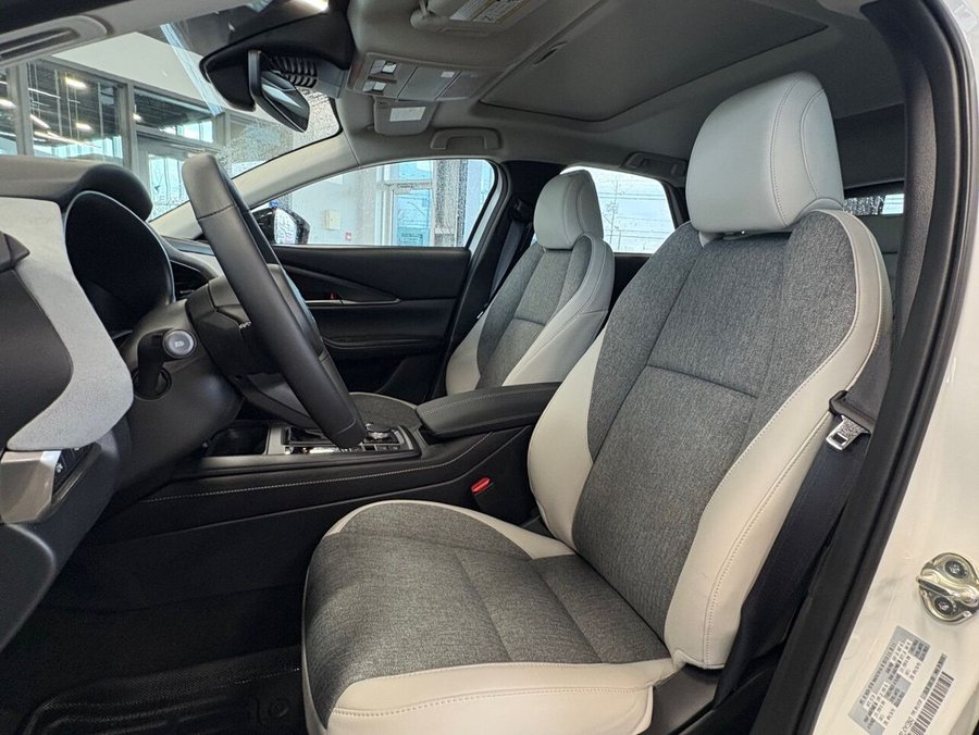 2026 MAZDA CX-30 2026 Snowflake White Pearl