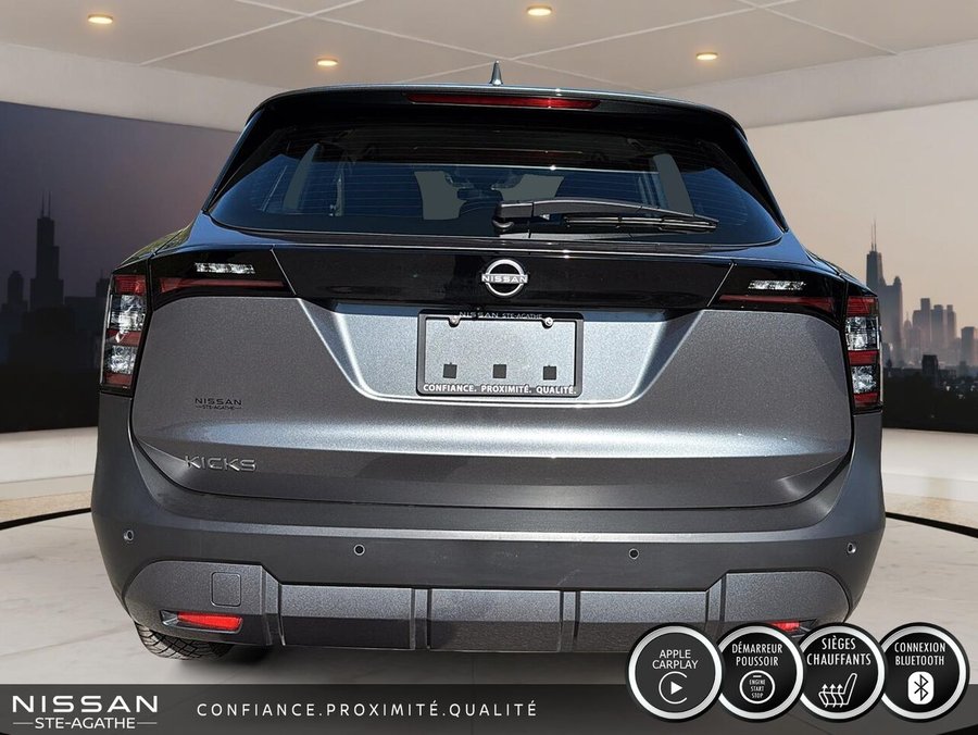 2025 Nissan Kicks 2025 Grey