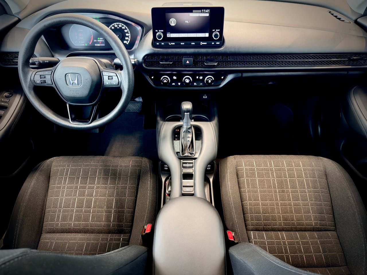 2024 Honda HR-V Black Notre-Dame-des-Prairies - photo #17