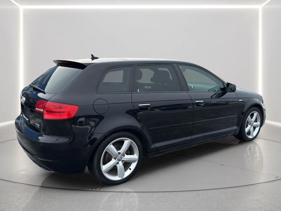 2013 AUDI A3 PREMIUM 2013 Black