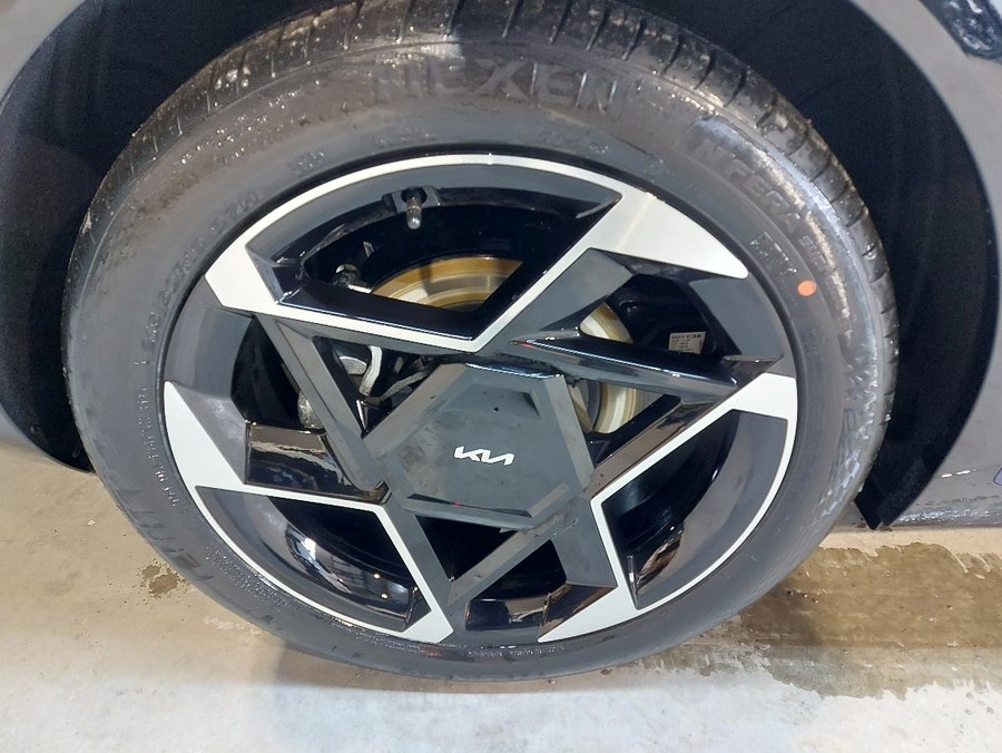 2026 Kia EV4 2026 Yacht Blue