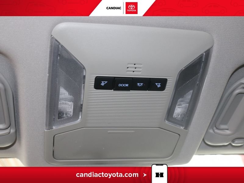 2022 Toyota Rav 4 Silver Laval - photo #28