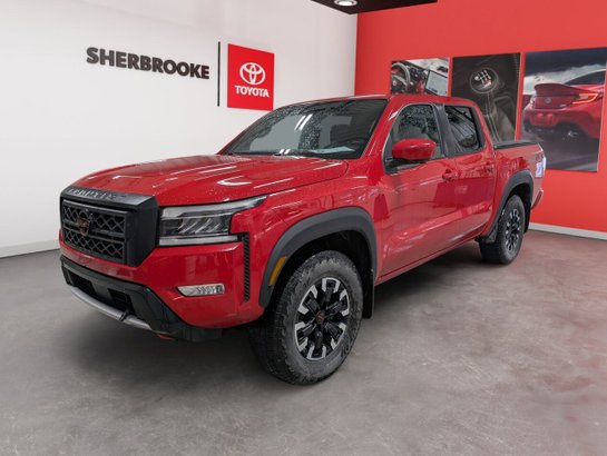2022 Nissan Frontier 2022 Red