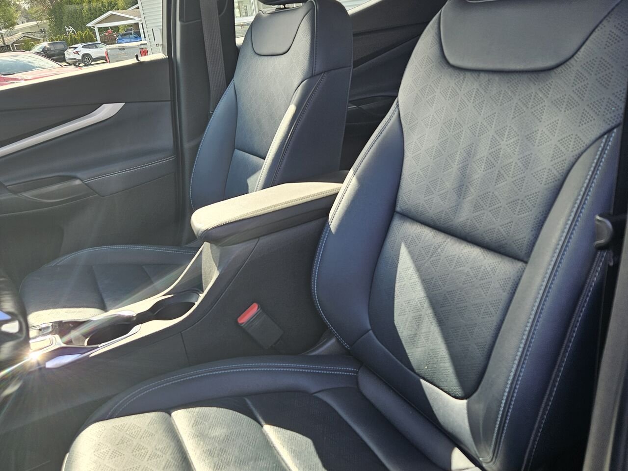 2023 Chevrolet Bolt EUV Premier 4 portes TA Grey Thetford Mines - photo #11