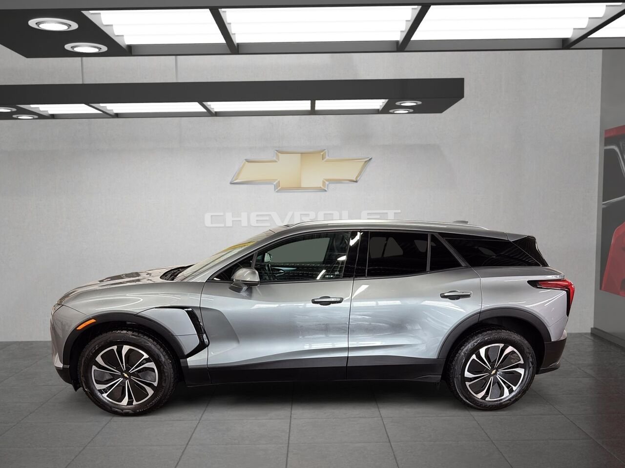 2024 CHEVROLET BLAZER EV LT TI Grey Saint-Hyacinthe - photo #4