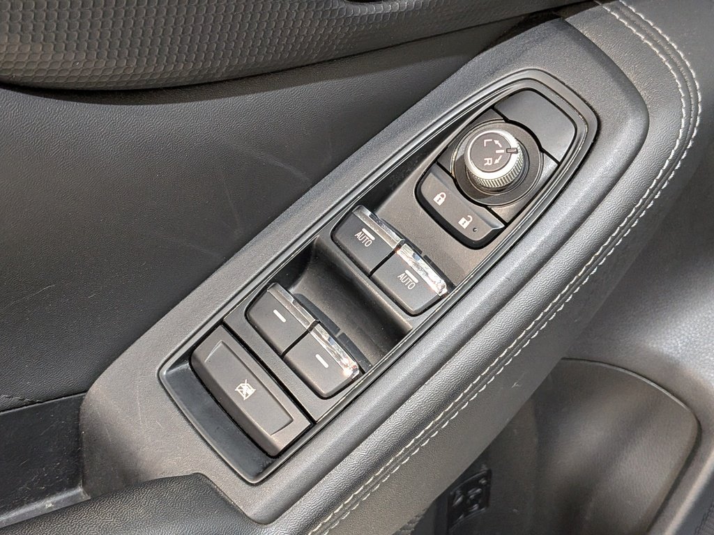 Subaru Forester 2.5i Limited 2020 Bleu Val-David - photo #38