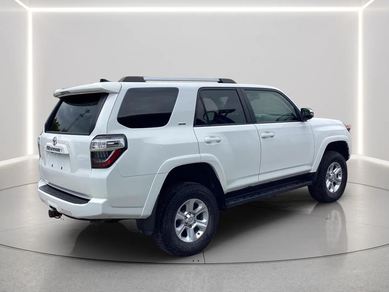 Toyota 4RUNNER SR5 2021 Blanc Gatineau - photo #4