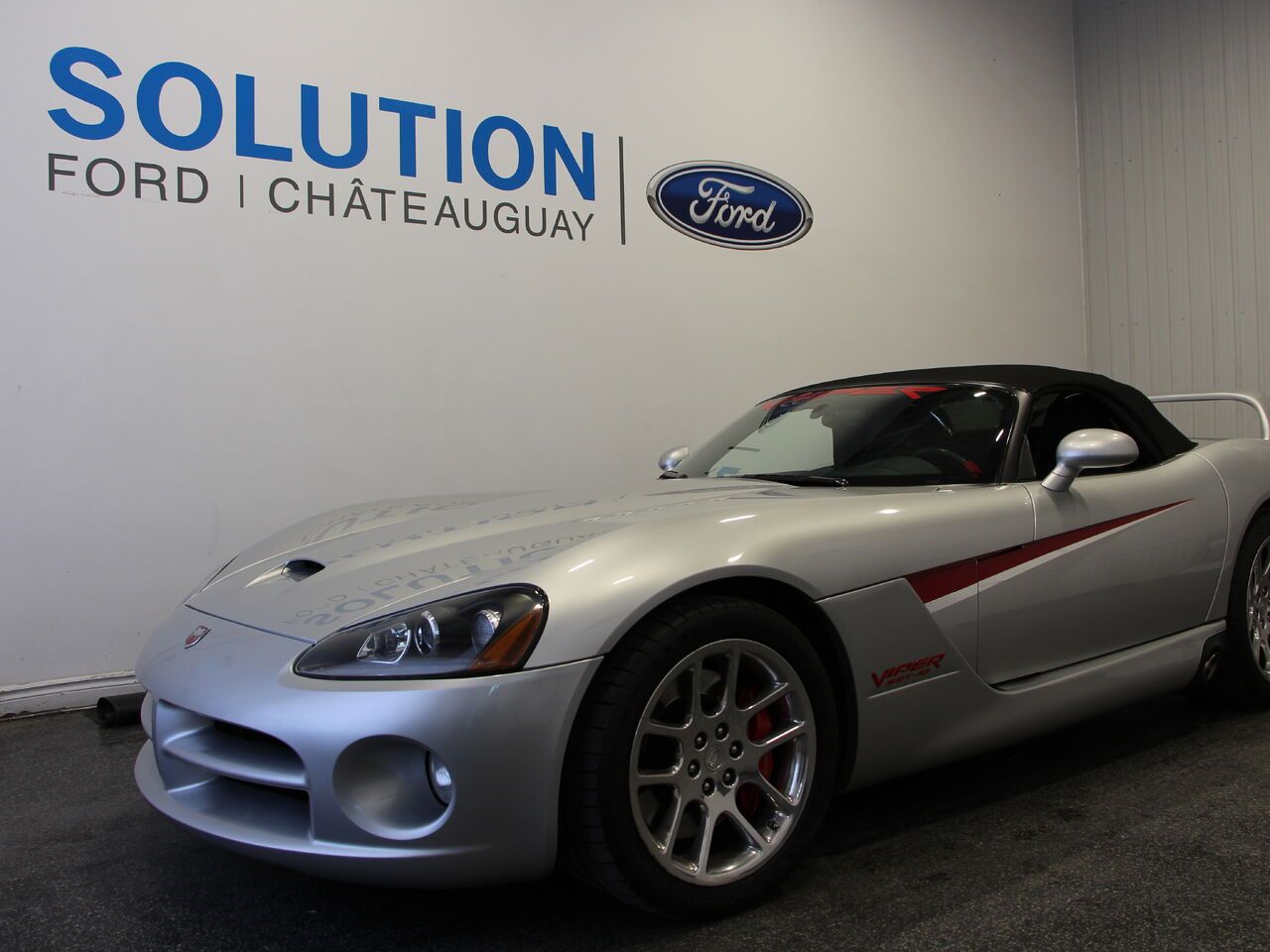 Silver 2005 Dodge Viper Convertible Rear-Wheel Drive